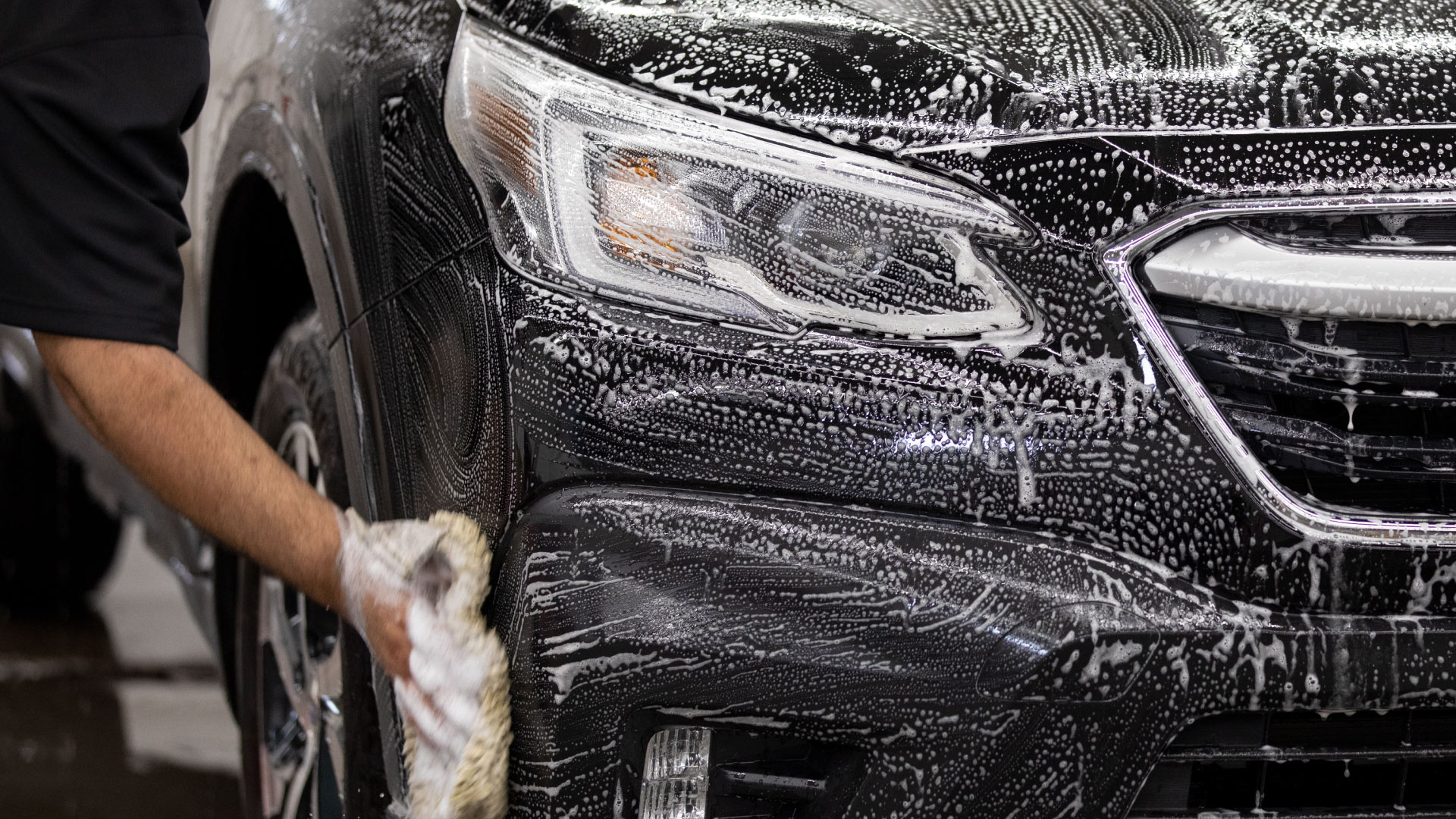 ext_detailing_hand_wash_bottom